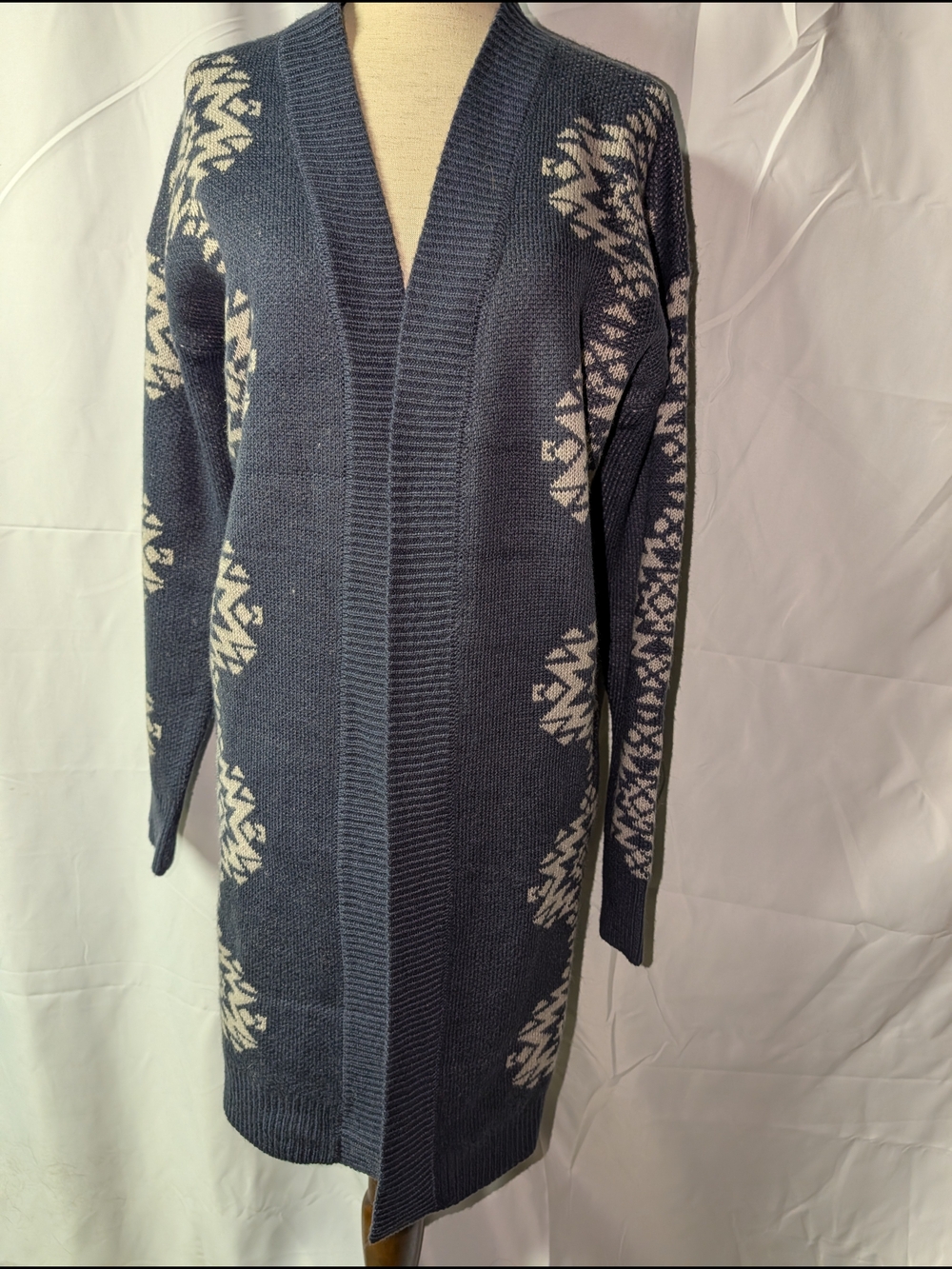 Hem & Thread Navy and Cream Open-Front Patterned Long Cardigan
